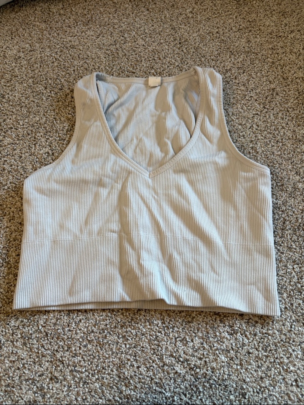 90 Degree By Reflex Ribbed V-Neck Cropped Tank Top - Light Blue Gray
